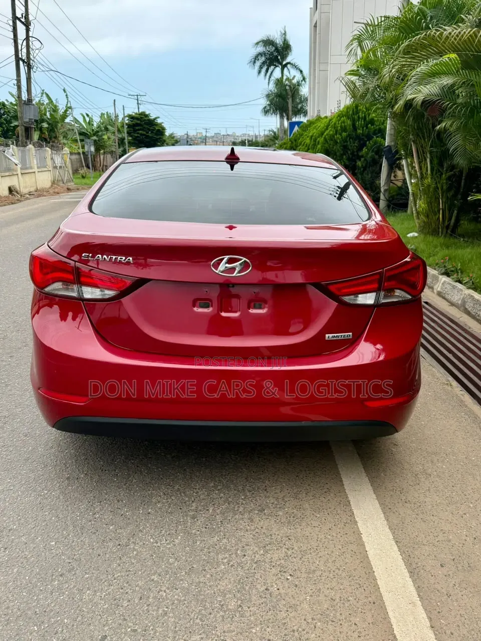 Hyundai Elantra 2015 Red