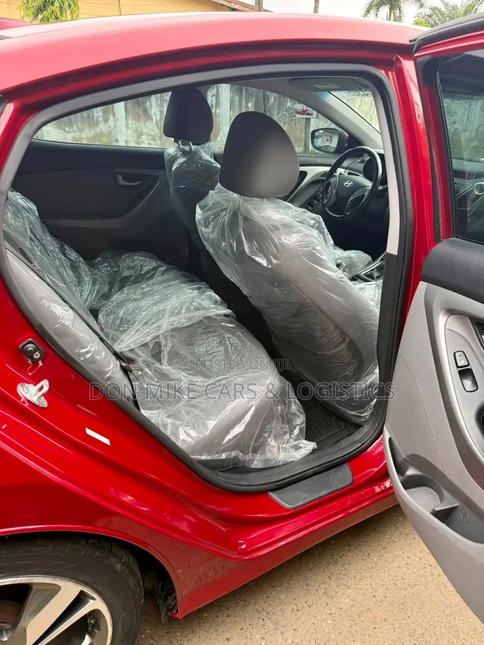 Hyundai Elantra 2015 Red
