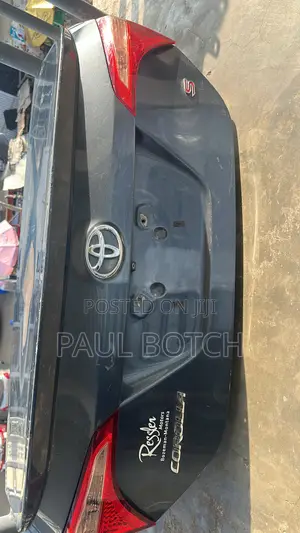 2017 Toyota Corolla Boot/Trunk With Spoiler