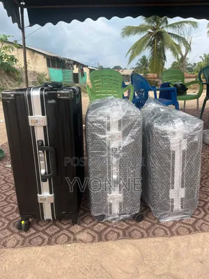Premium Hard Shell Travel Suitcase – Anti-Cracked