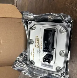 Mercedes-Benz C-Class LED Headlight Control Module/Headlight Charger