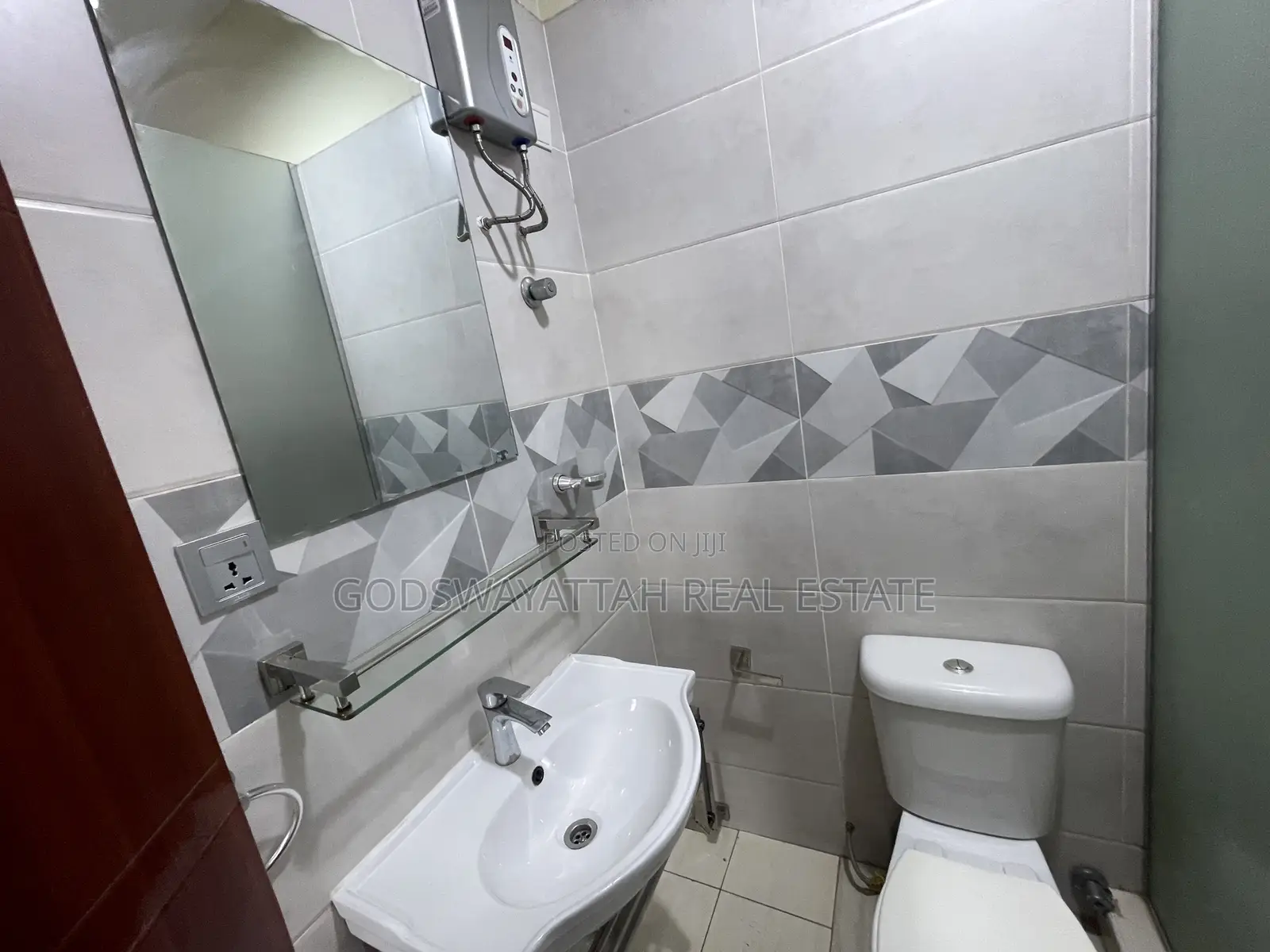 2bdrm Apartment in East Legon, Adjiriganor for rent