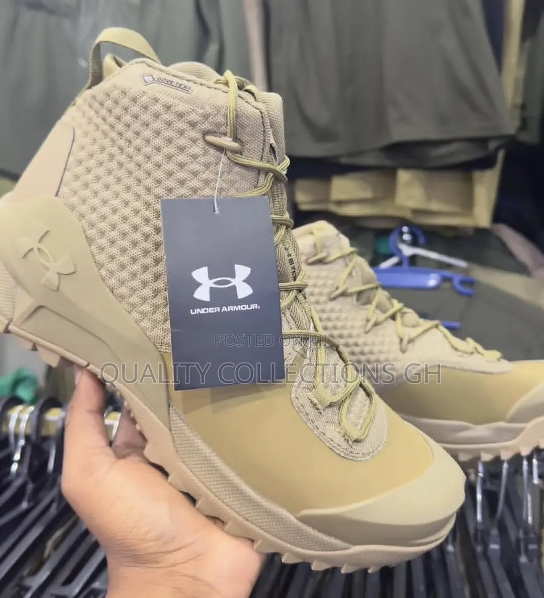 Under Armour Sneakers
