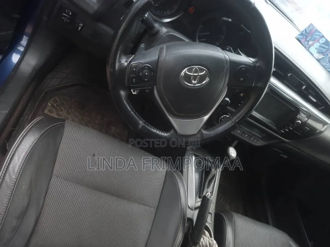 Toyota Corolla L 4dr Sedan (1.8L 4cyl 4A) 2015 Blue