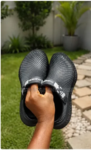 Comfortable Black Crocs