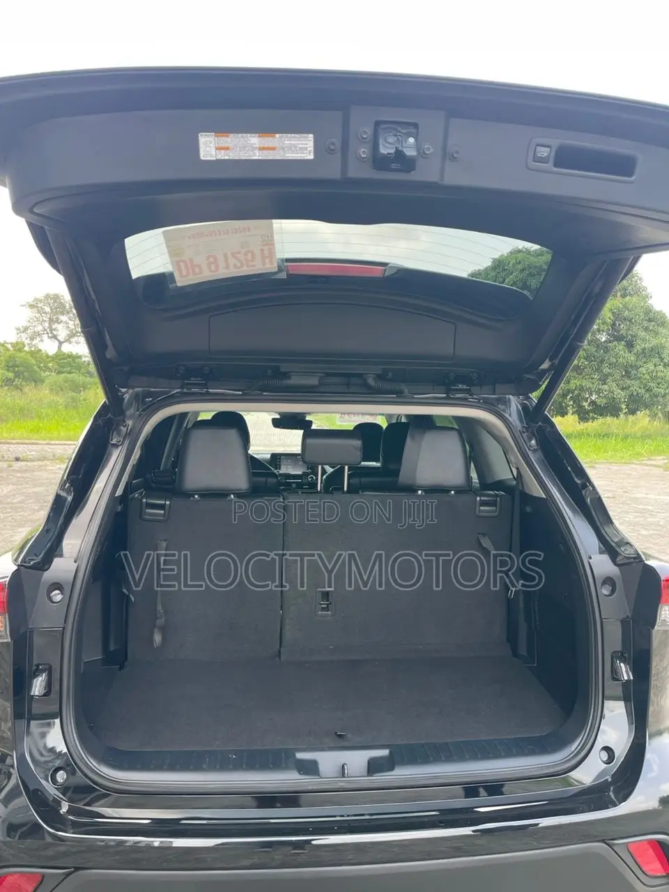 Toyota Highlander XLE 2022 Black