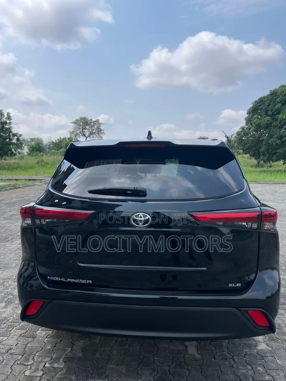 Toyota Highlander XLE 2022 Black