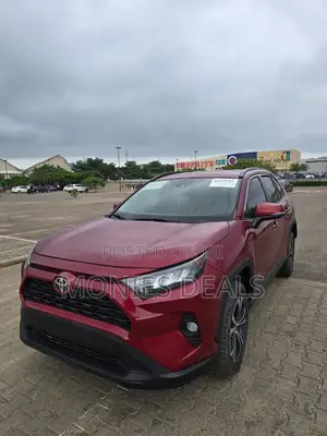 Toyota RAV4 LE AWD 2020