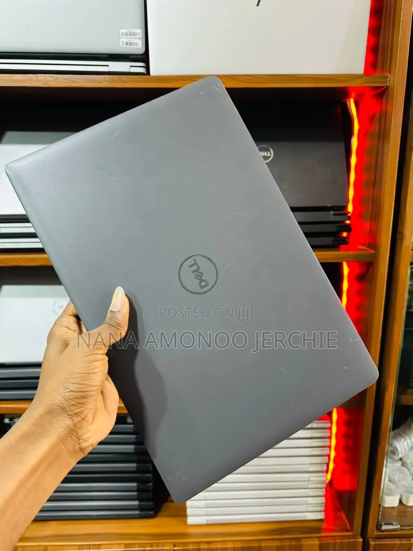 Laptop Dell Latitude 3550 8GB Intel Core Ultra 5 SSD 256GB