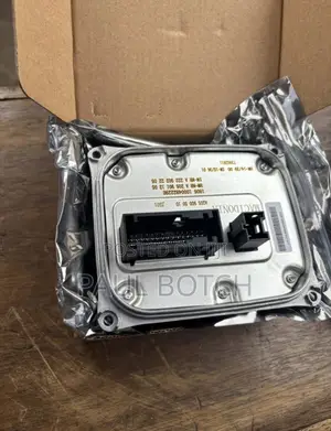 Mercedes-Benz C-Class LED Headlight Control Module/Headlight Charger