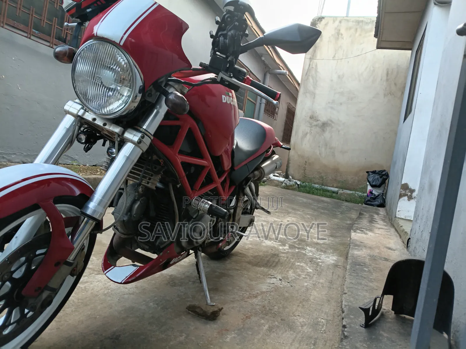 Ducati 2006 Red