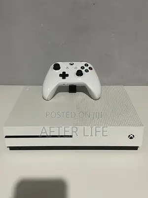 Xbox One S