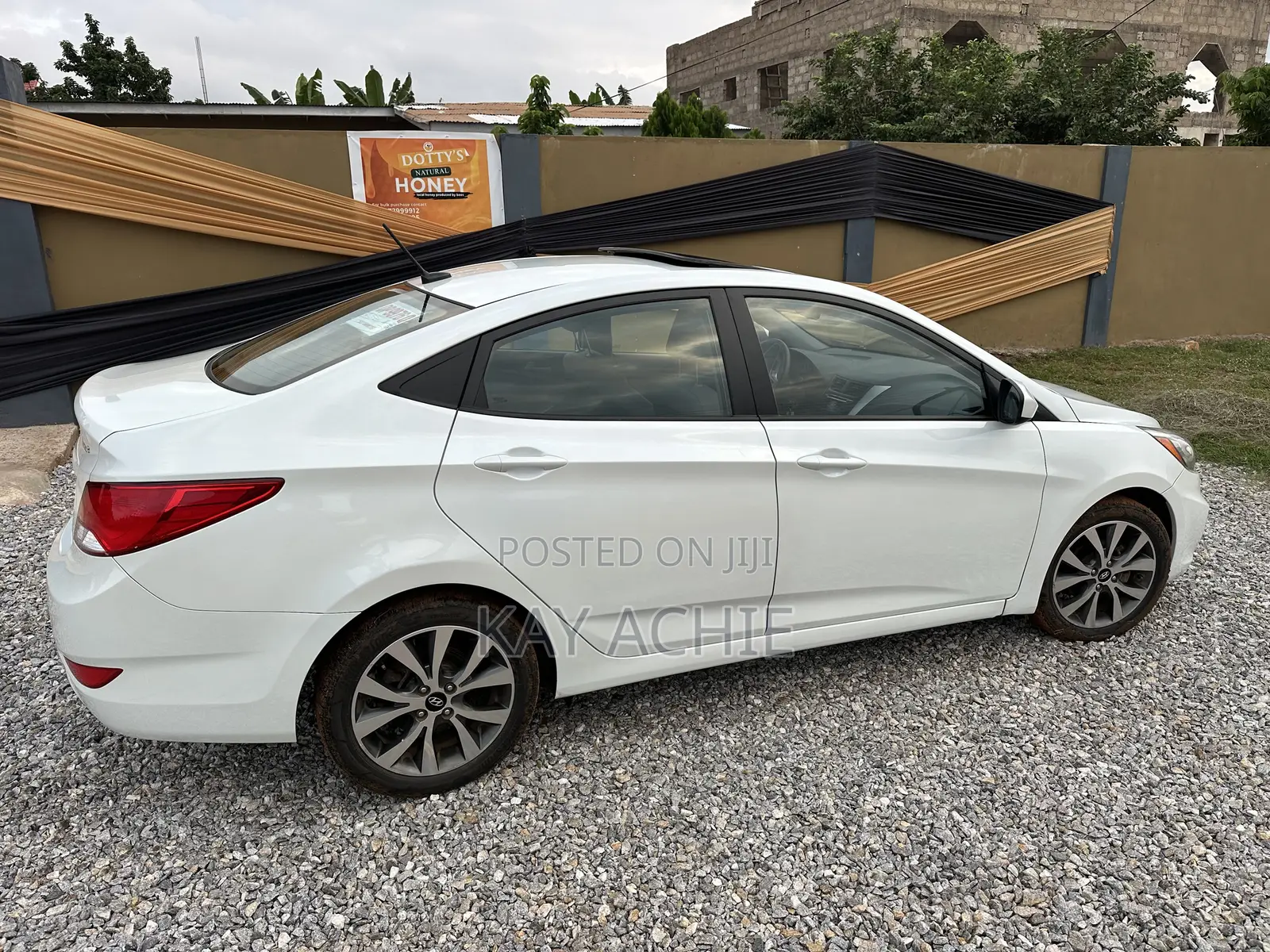 Hyundai Accent SE Sedan 2016 White