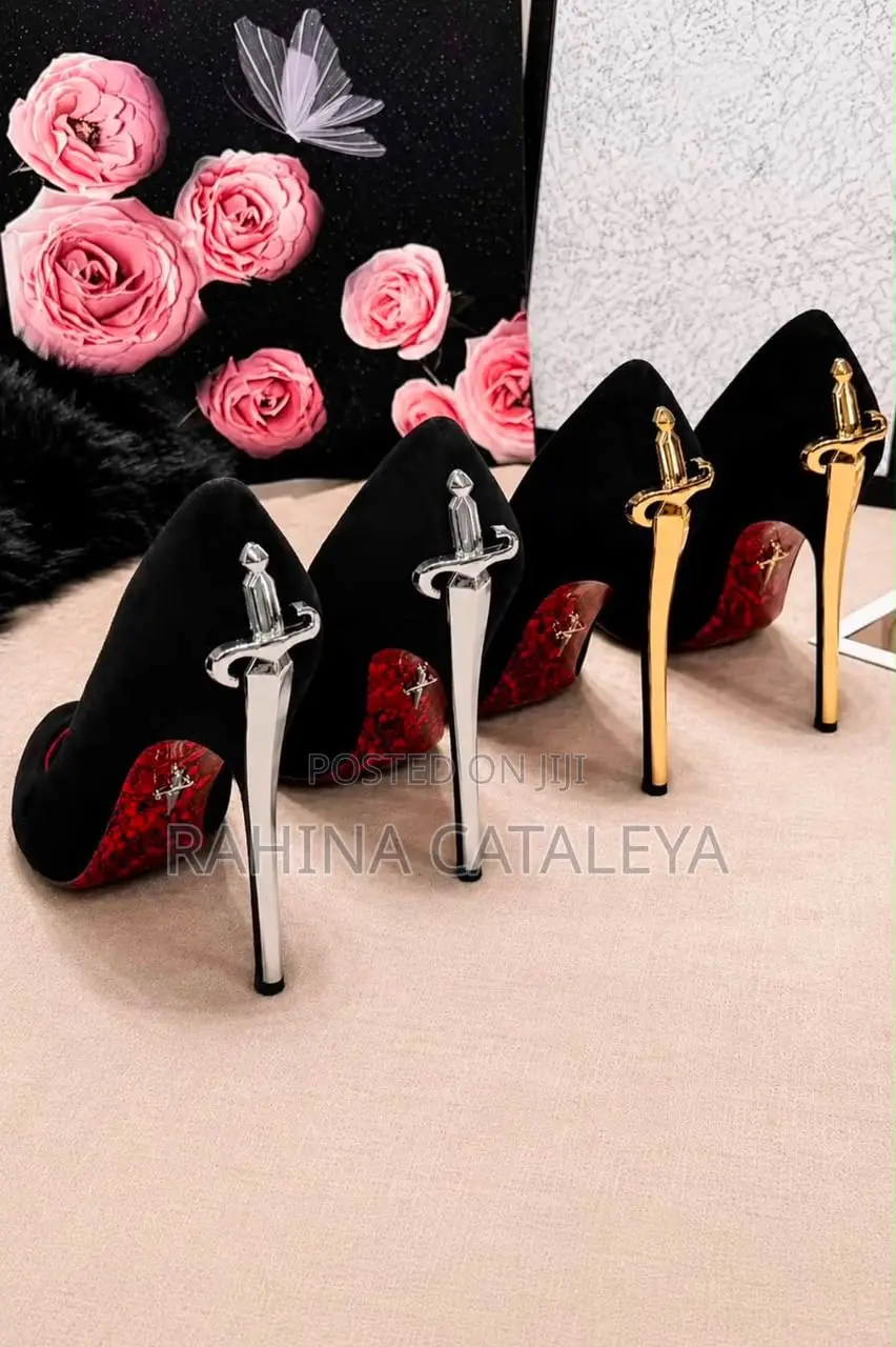 Ladies Shoe Heel