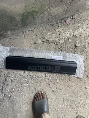 Mazda CX-5 17 to 22 Door Moulding