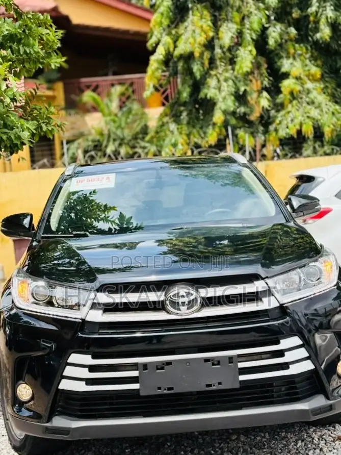 Toyota Highlander 2016 Black
