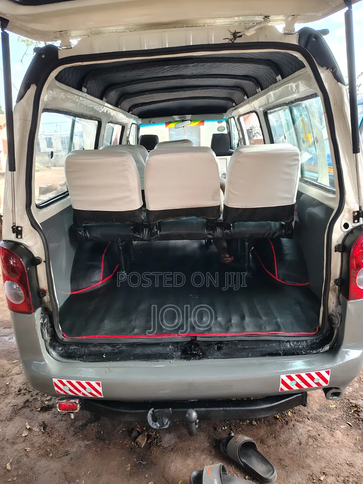 Hyundai H-100 2003 White