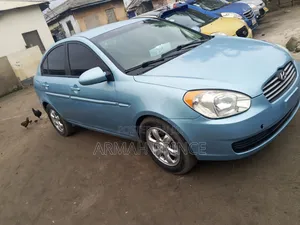 Hyundai Accent 2010 Blue
