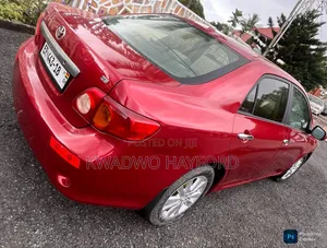 Toyota Corolla 2009 Red