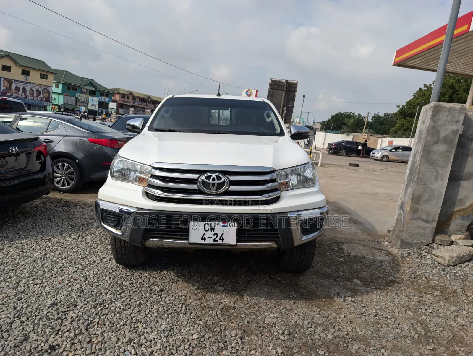 Toyota Hilux Revo Double Cab Deisel 2.4 AWD 2020 White