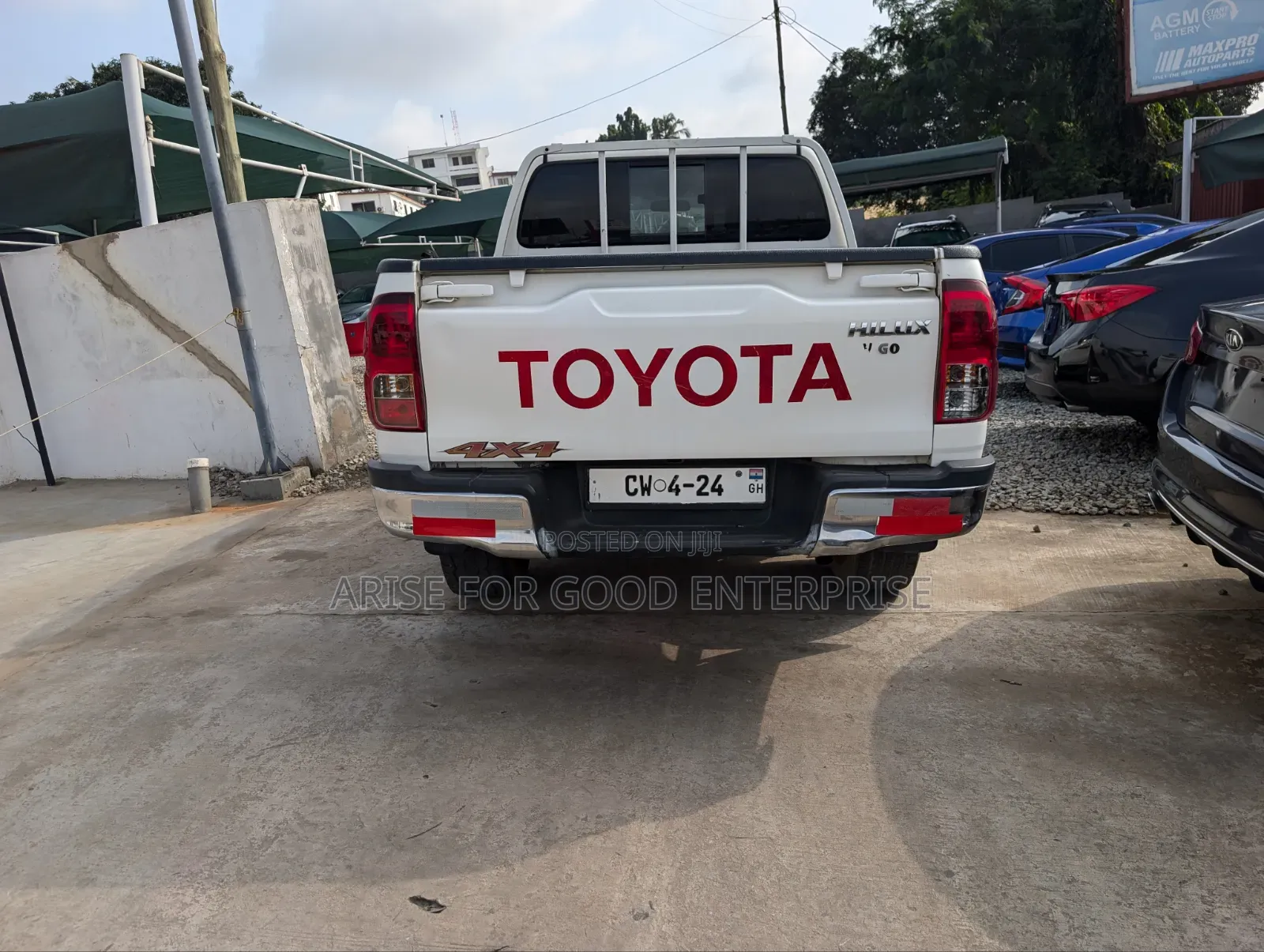 Toyota Hilux Revo Double Cab Deisel 2.4 AWD 2020 White