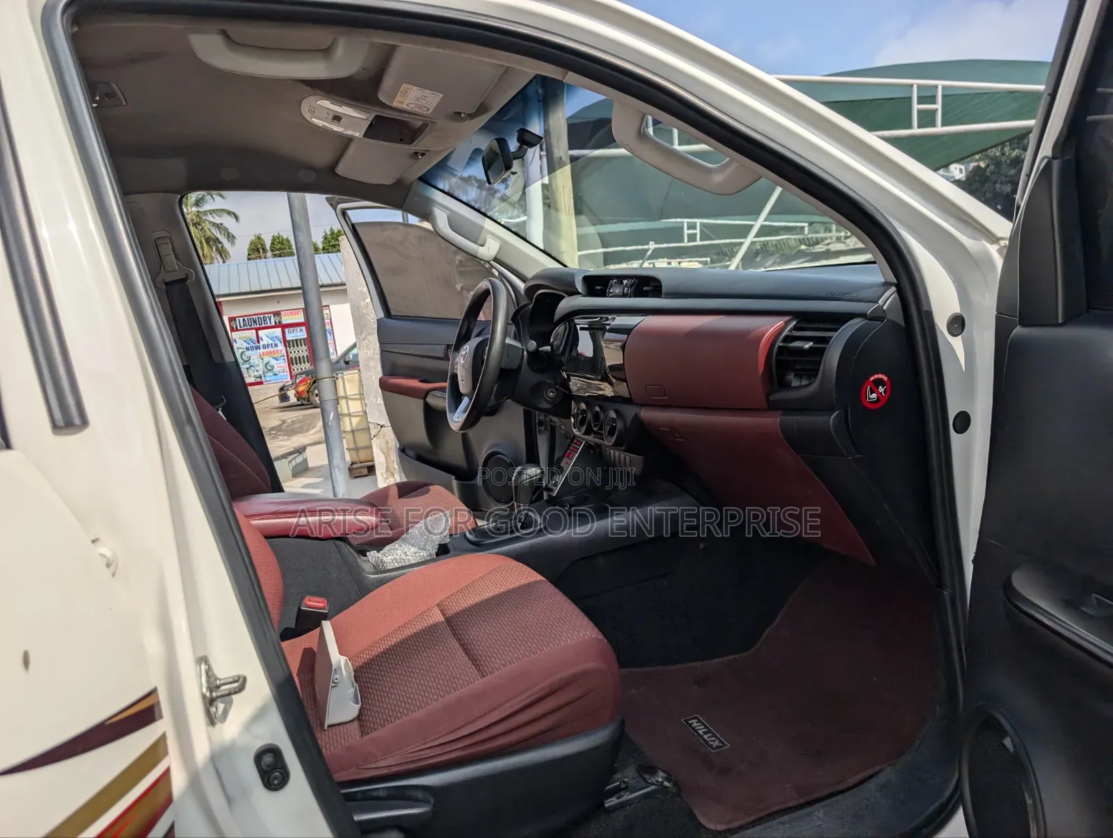 Toyota Hilux Revo Double Cab Deisel 2.4 AWD 2020 White