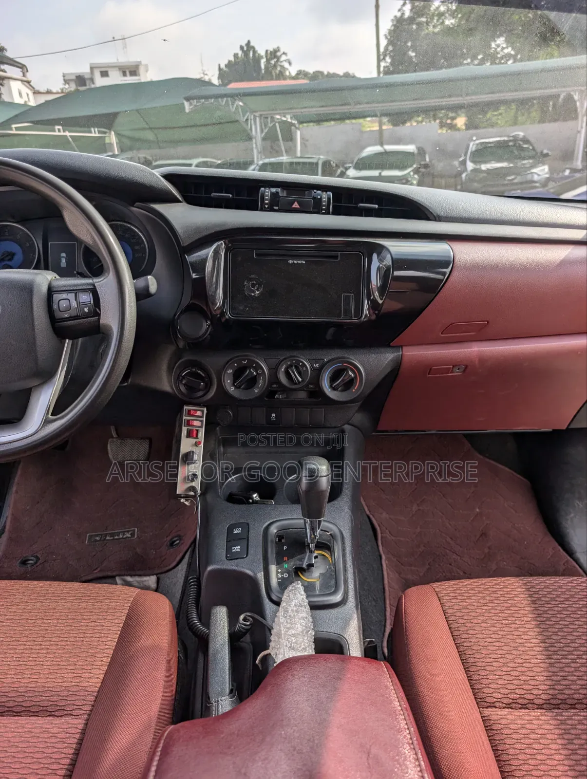 Toyota Hilux Revo Double Cab Deisel 2.4 AWD 2020 White