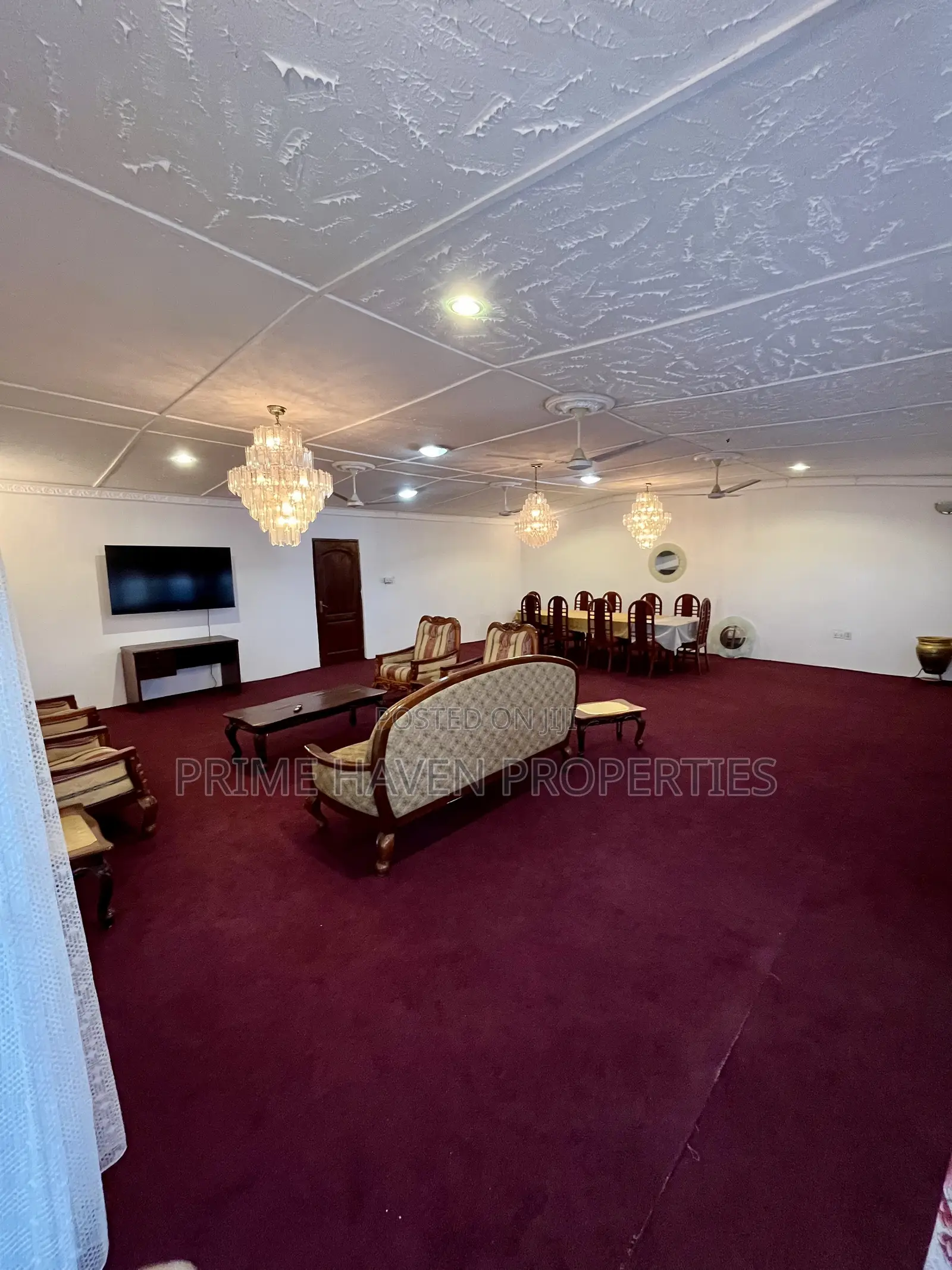 17bdrm Mansion in Santa Maria for sale