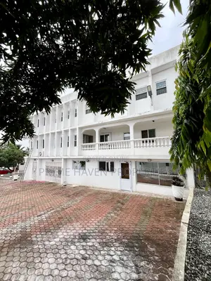 17bdrm Mansion in Santa Maria for sale