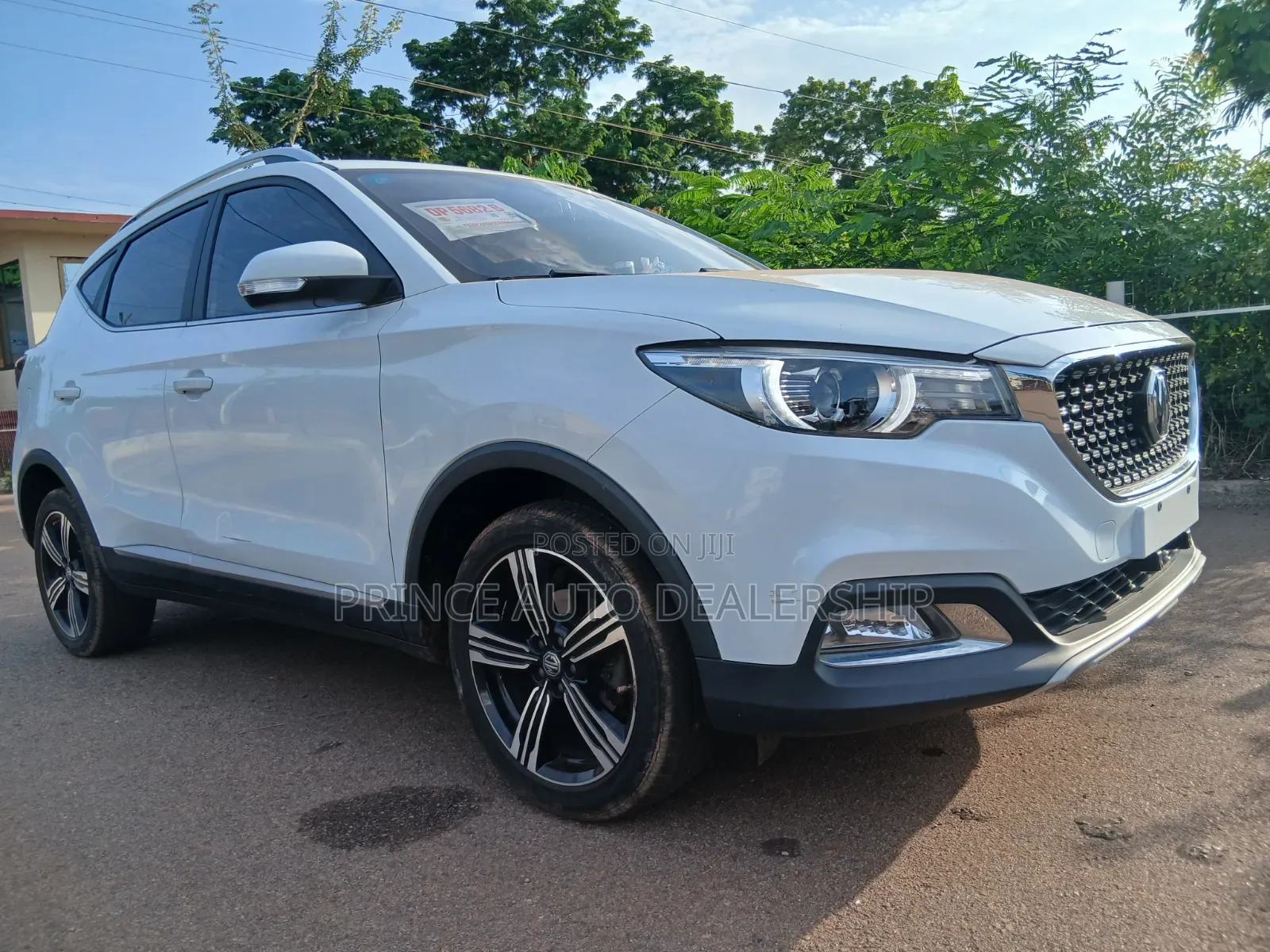 MG ZS 2019 White