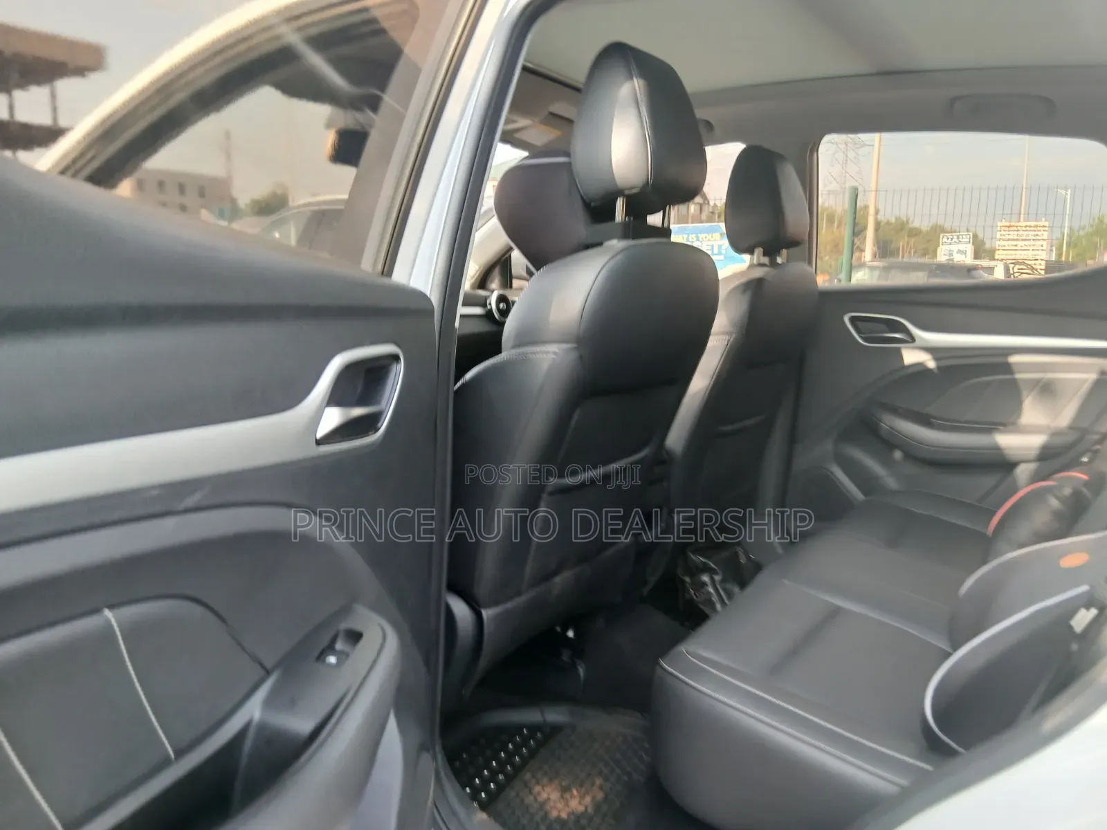 MG ZS 2019 White