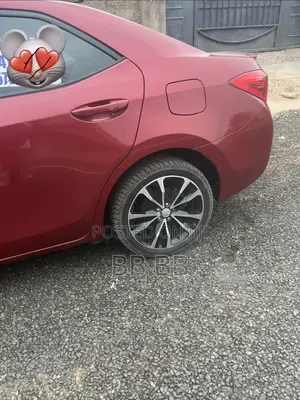 Toyota Corolla 2018 Red