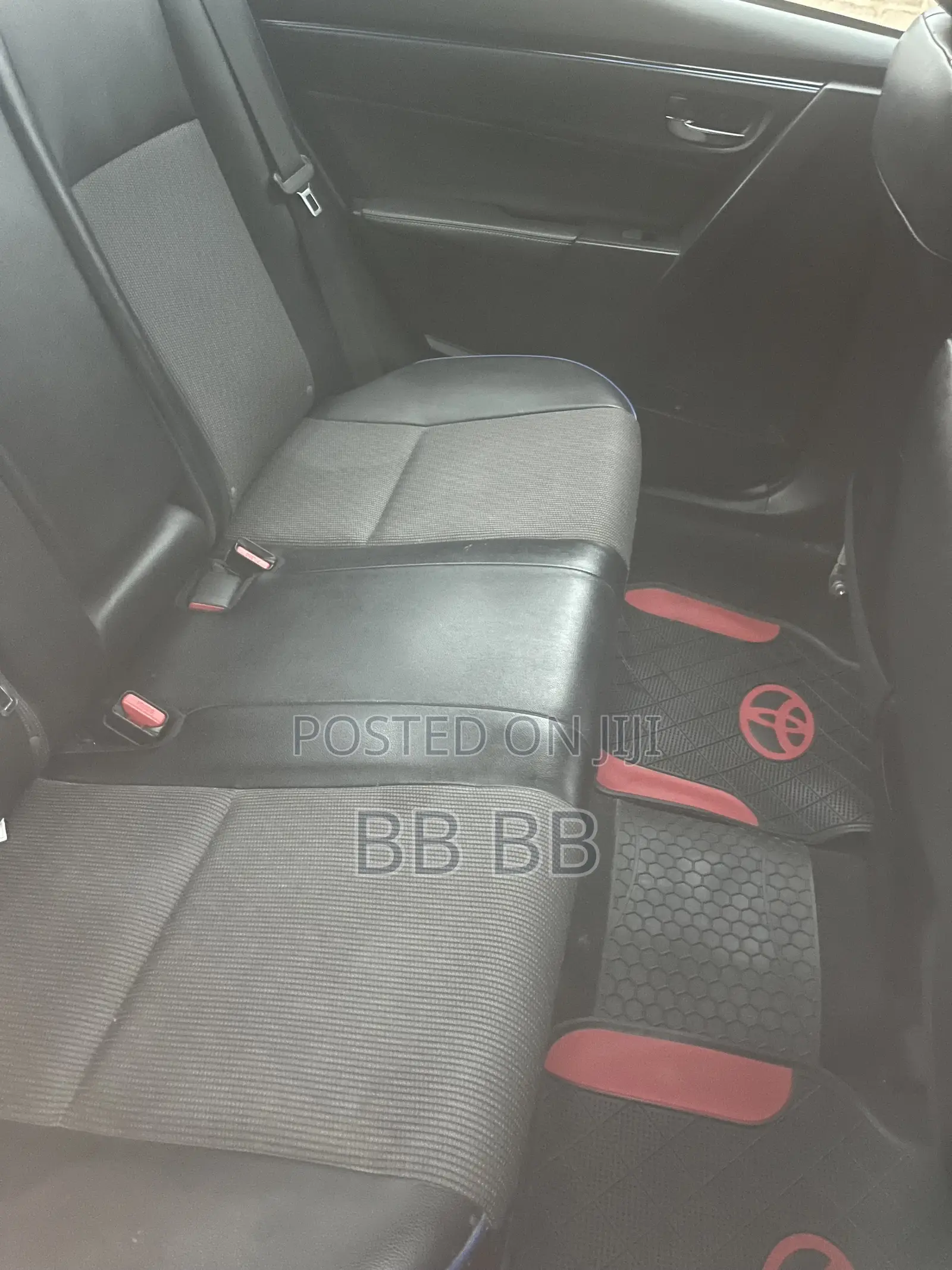 Toyota Corolla 2018 Red