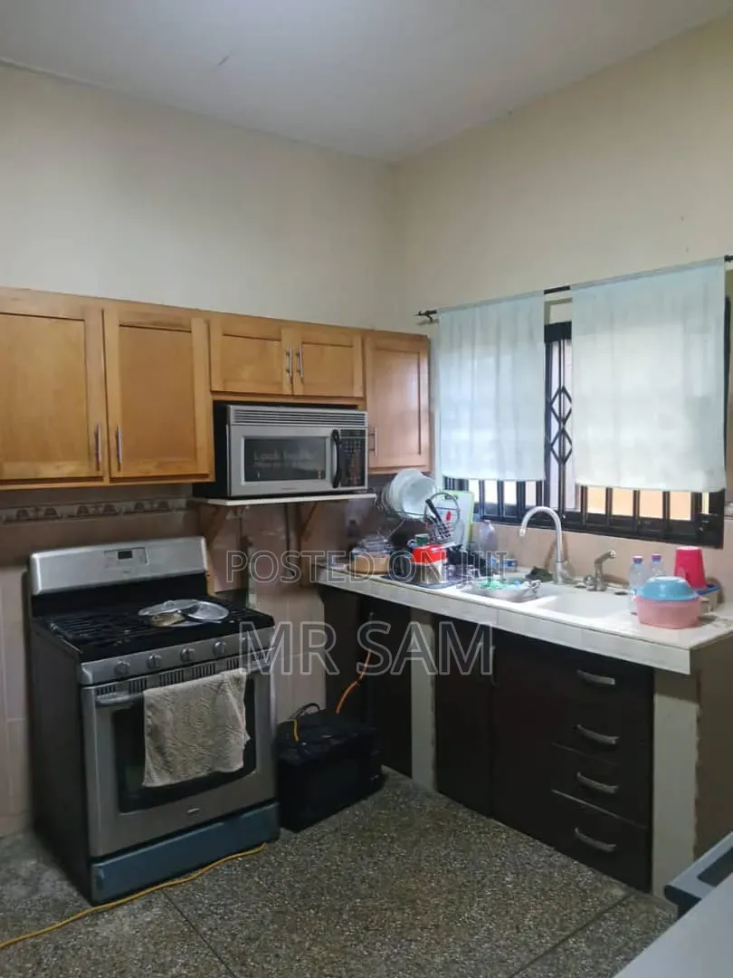 4bdrm House in Sam Properties, Mallam for sale