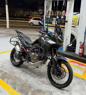 Honda 2024 Black
