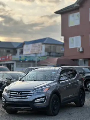 Hyundai Santa Fe 2015 Gray