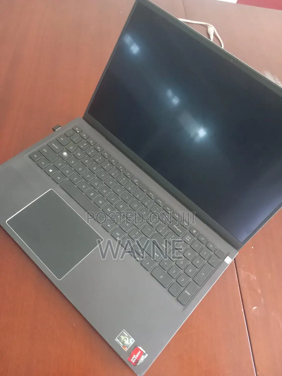 Laptop Dell Inspiron 15 16GB AMD Ryzen 7 HDD+SSD 512GB