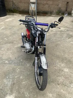 Royal Motorcycle 2024 Black