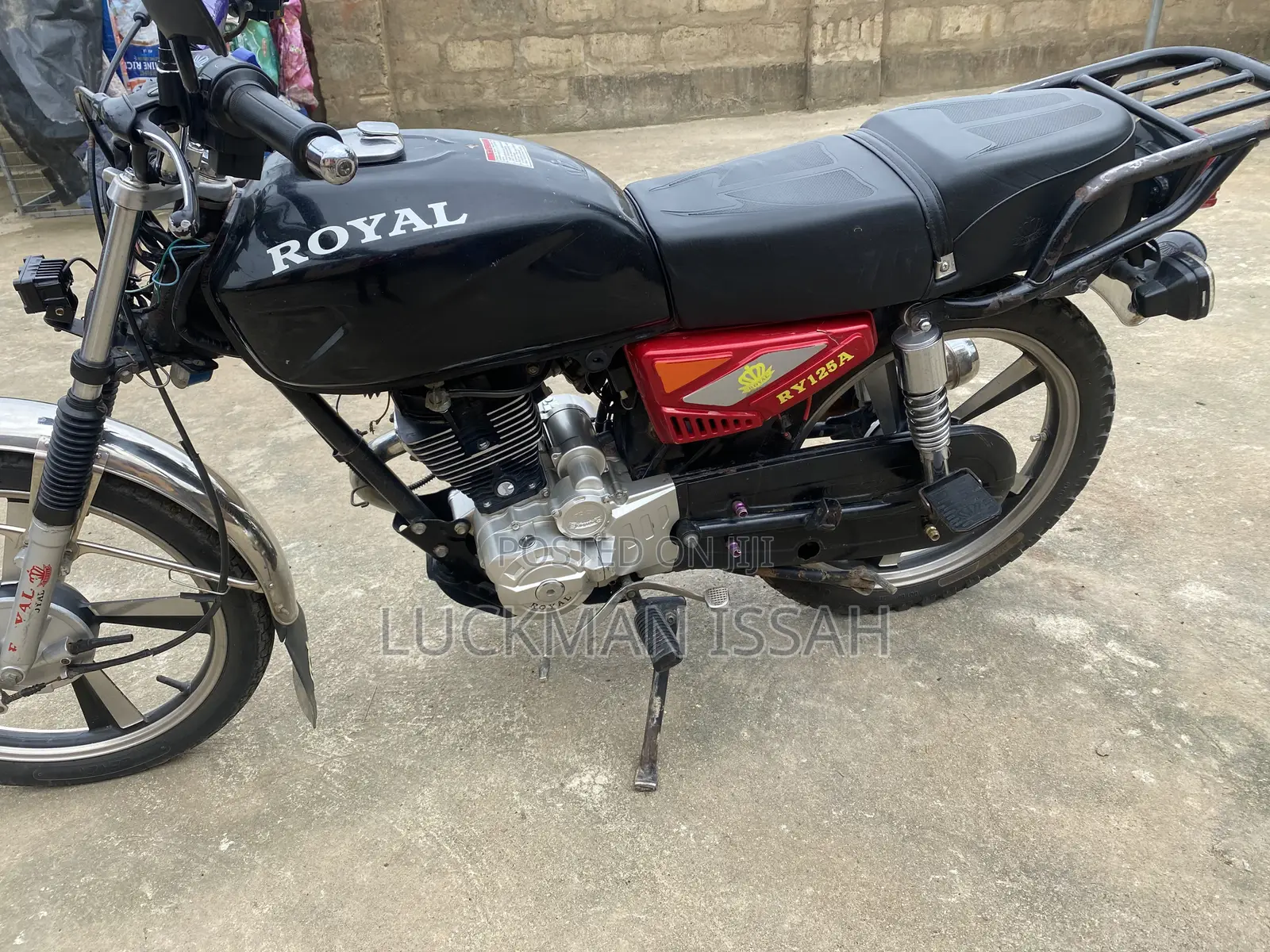 Royal Motorcycle 2024 Black