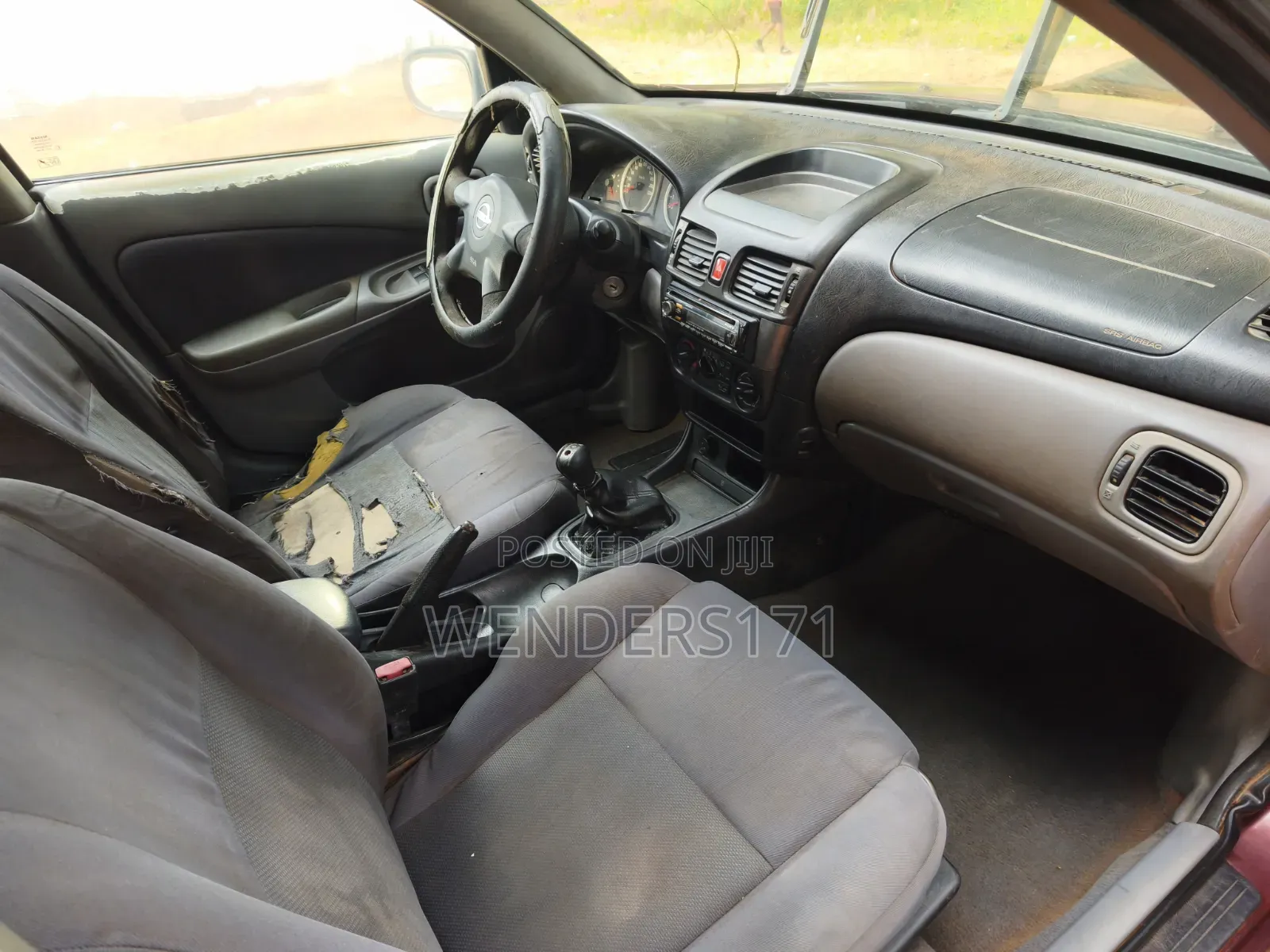 Nissan Almera 1.5i Visia 2005 Red