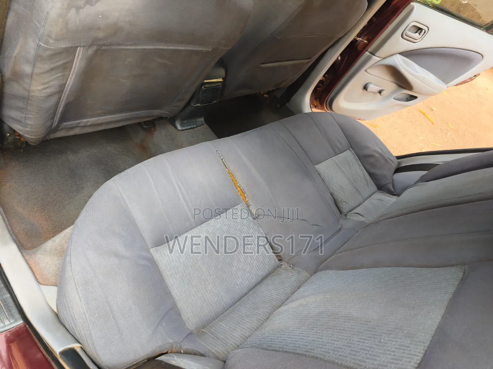 Nissan Almera 1.5i Visia 2005 Red