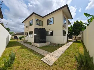 8bdrm Duplex in Felmic Real Estate, A&C Mall Area for rent