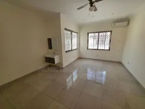 8bdrm Duplex in Felmic Real Estate, A&C Mall Area for rent
