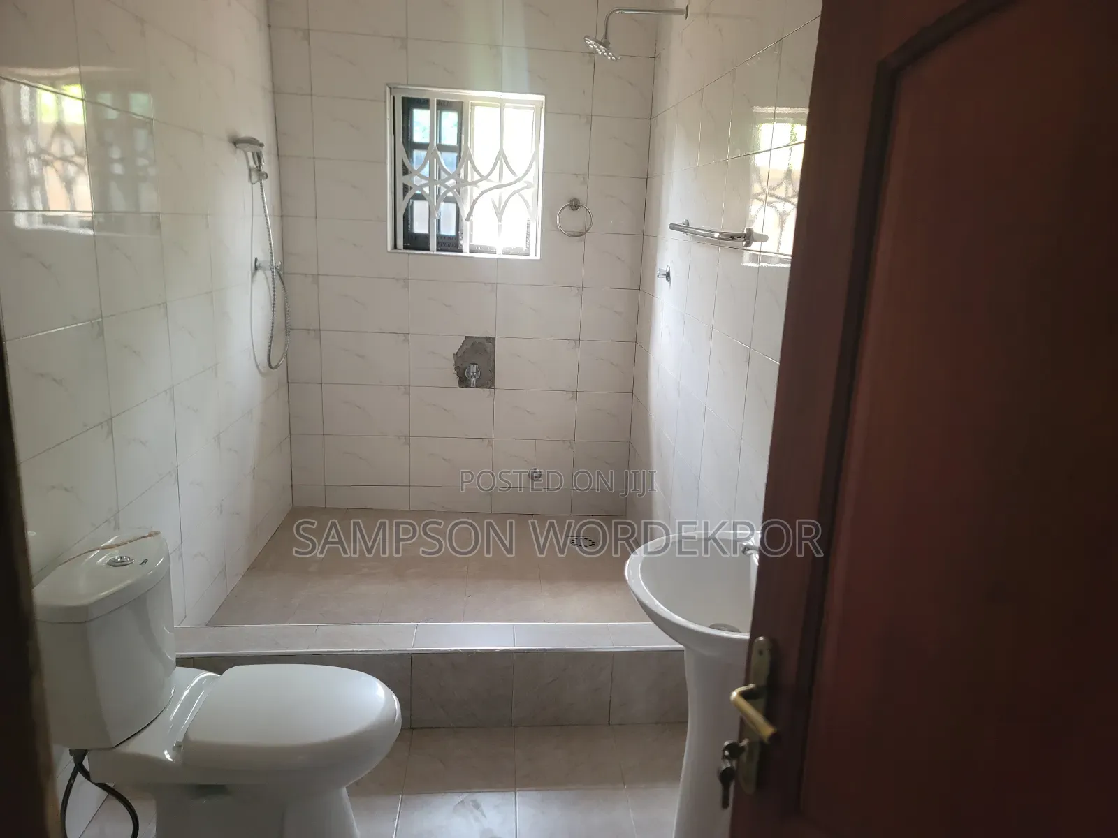 Furnished 2bdrm Apartment in Aputogya-Aboatem New, Kumasi Metropolitan