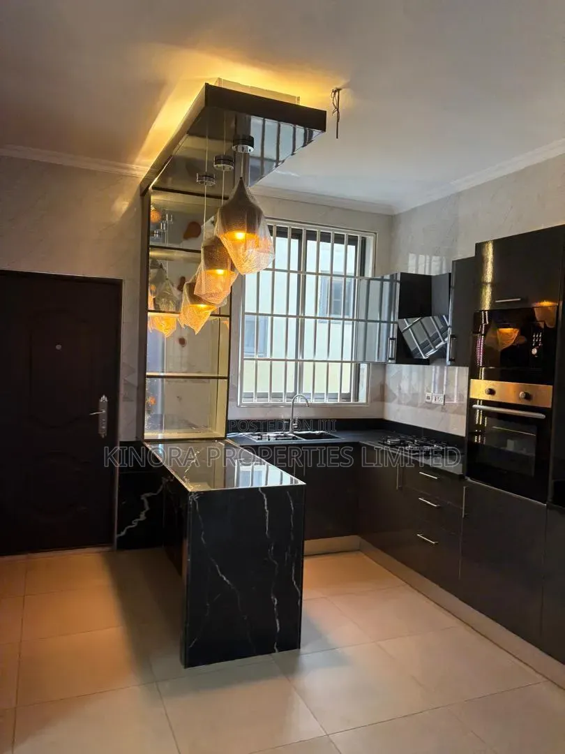4bdrm Duplex in Tema West- Community, Accra Metropolitan for sale