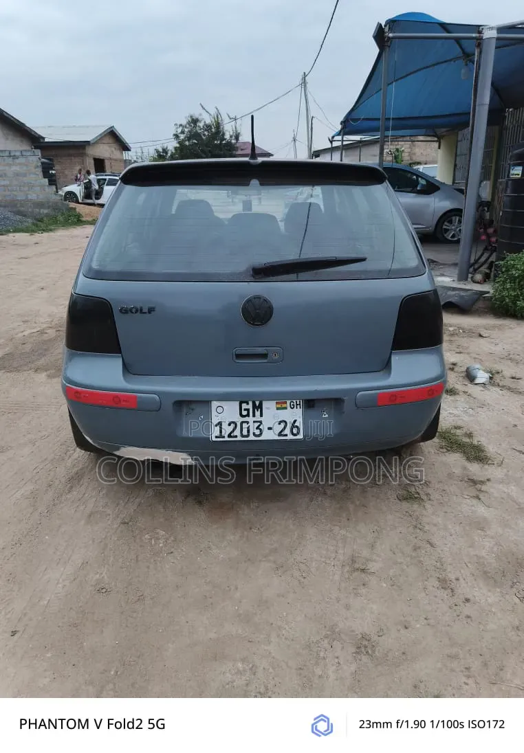 Volkswagen Golf 2006 Blue