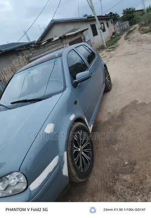 Volkswagen Golf 2006 Blue
