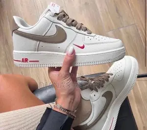 Nike Air Force 1 Low