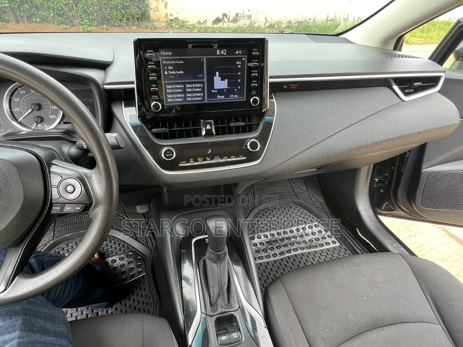Toyota Corolla LE 2020 Black