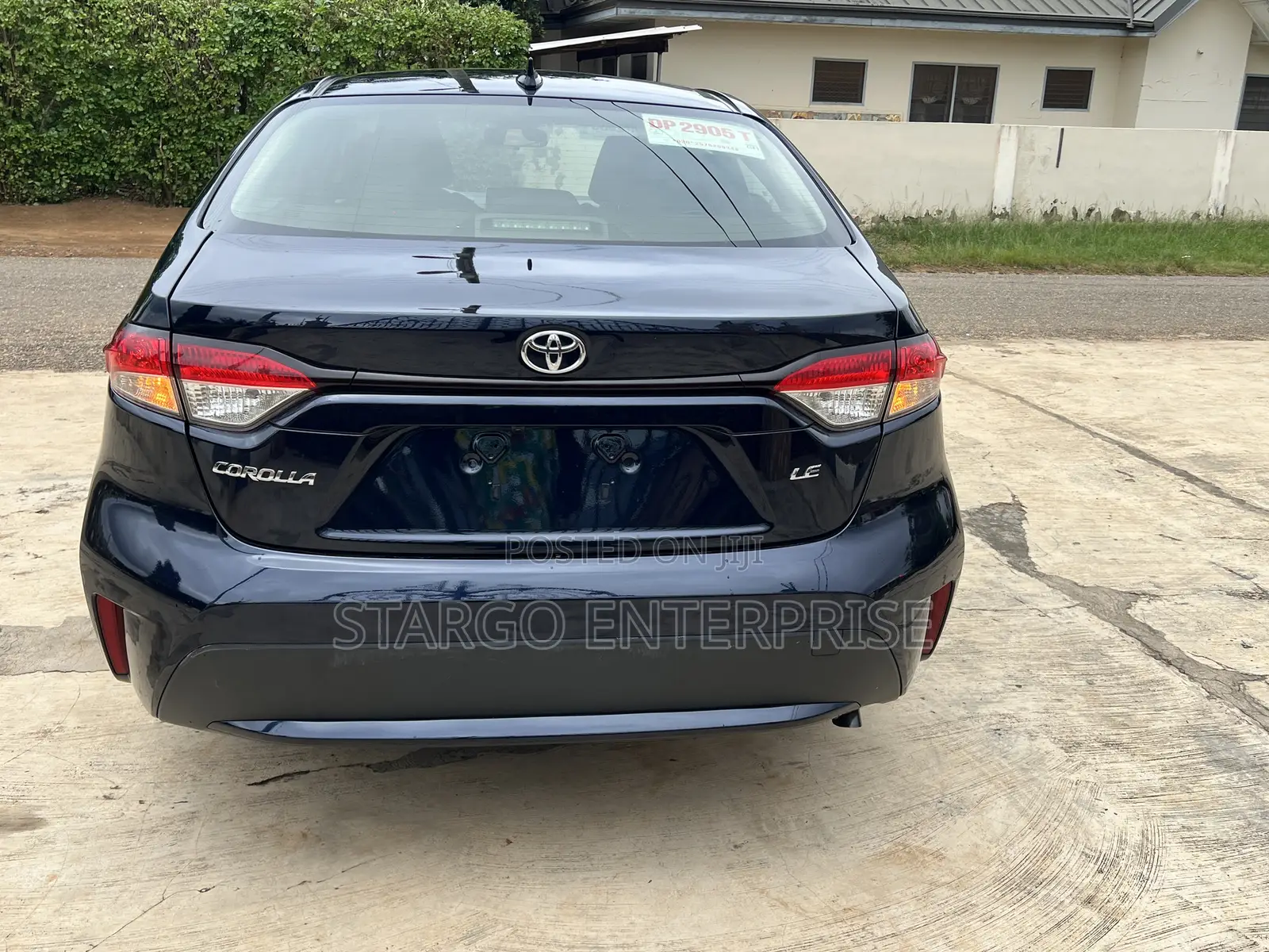 Toyota Corolla LE 2020 Black